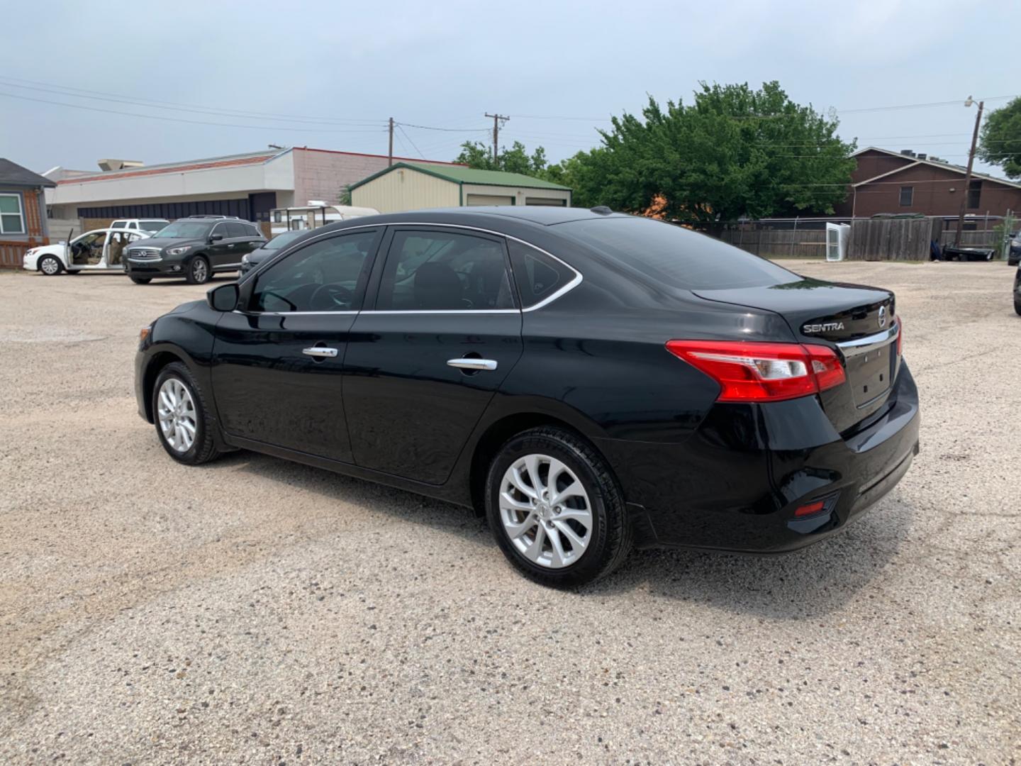 2019 Black /Black Nissan Sentra S (3N1AB7APXKL) with an 1.8L L4 SFI DOHC 16V engine, AUTOMATIC transmission, located at 1830 North Belt Line Road, Irving, TX, 75061, (469) 524-0199, 32.834373, -96.993584 - Photo#5